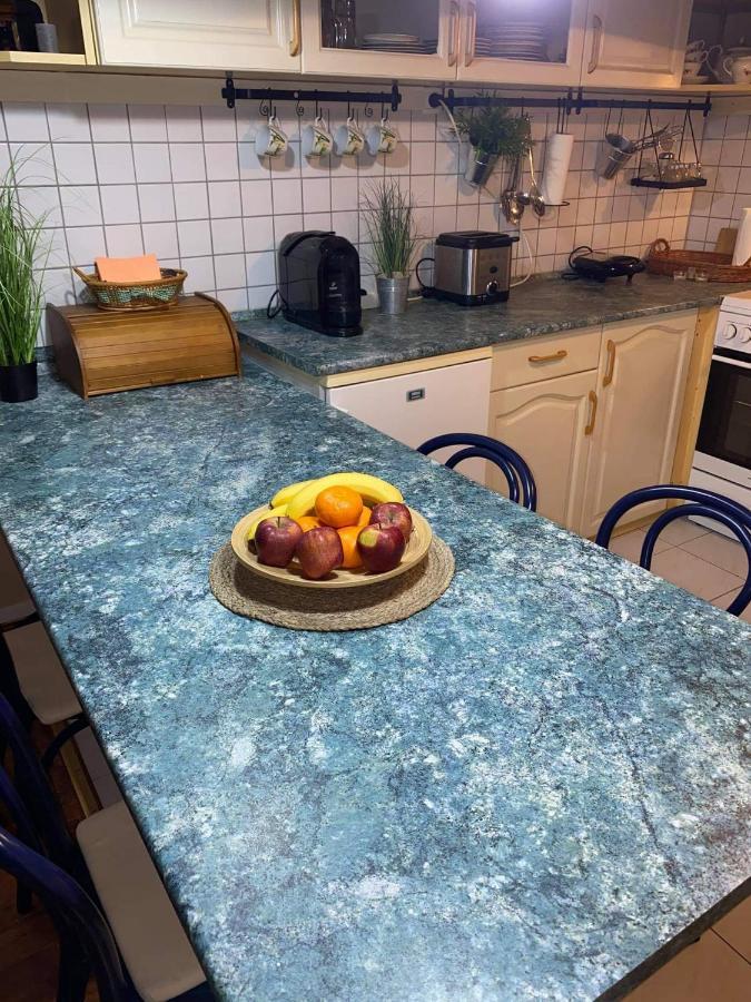 Kotnyek Nyaralo Villa Balatonkeresztur Luaran gambar